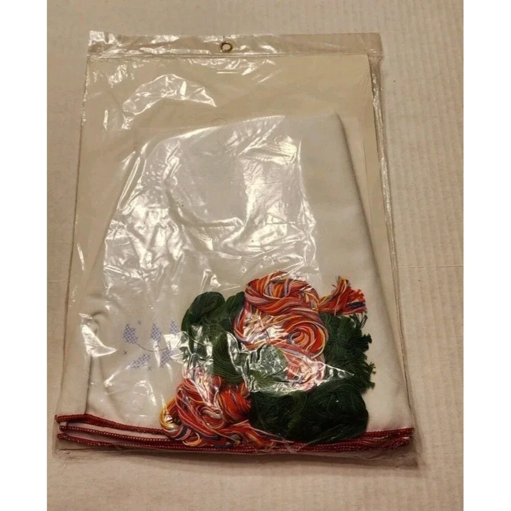 Bucilla Stamped Cross stitch Kit 60” Round Tablecloth Holiday Tree 82650 New Vtg